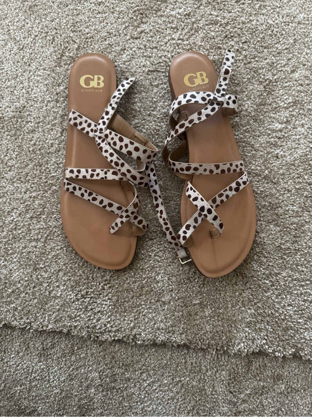 Gianni Bini Tan Sandals with White and Brown Spotted Straps